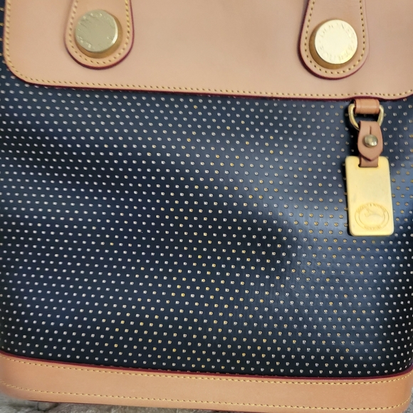 Authentic Dooney and Bourke  Top zip Shopping tote - Picture 13 of 13